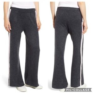 NWOT Caslon Charcoal Grey Off Duty Sweater Pants